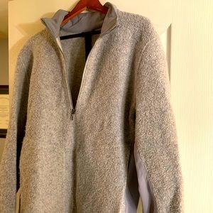 Lululemon Men’s Grey Quarter Zip
